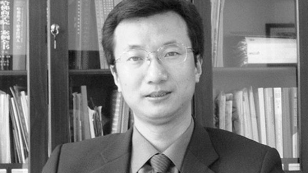 闫国庆:用“心”做人 用“欣”做事 用“新”做学问