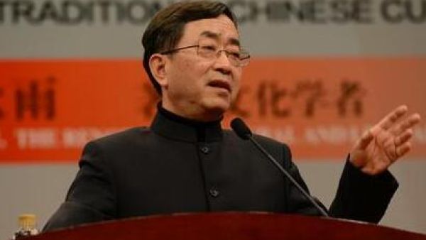 余秋雨:中国文化存在软肋 严重缺乏公共意识