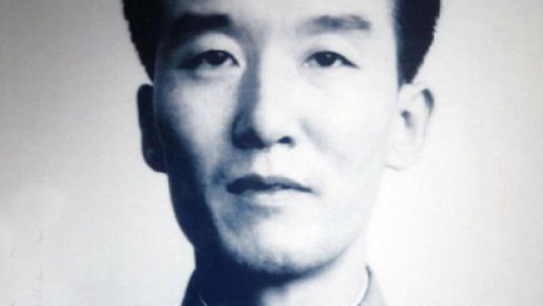 邓拓：不要空喊读书